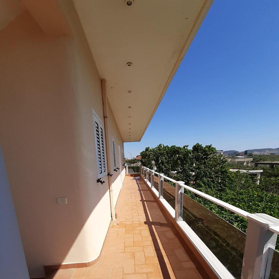 Collaku Apartment'S Vlore Luaran gambar