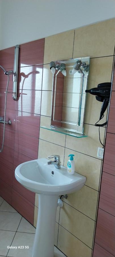 Collaku Apartment'S Vlore Luaran gambar